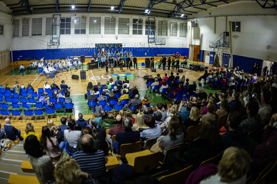 2025 12 11  60 let OS I Roba 71.jpg